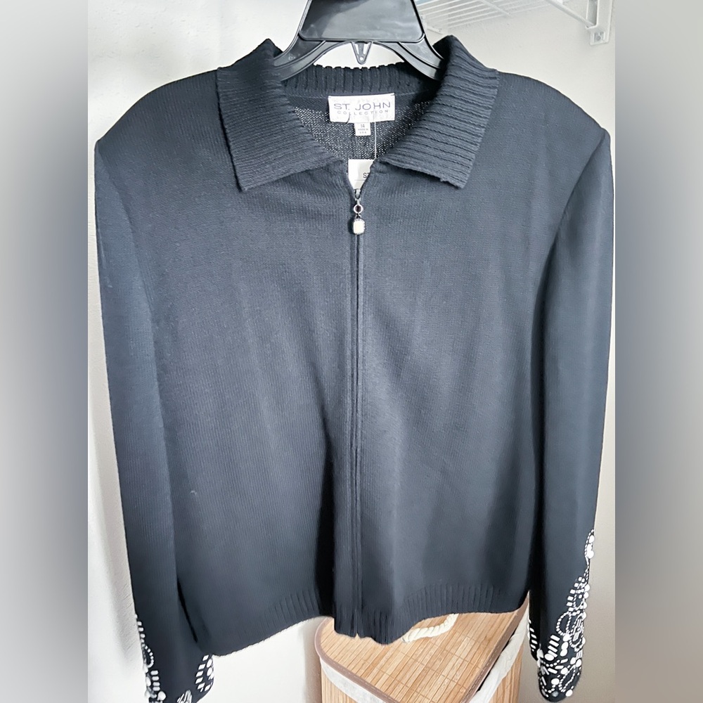 🎉🎉🎉 SALE 🎉🎉🎉 St. John Collection Jacket size 14